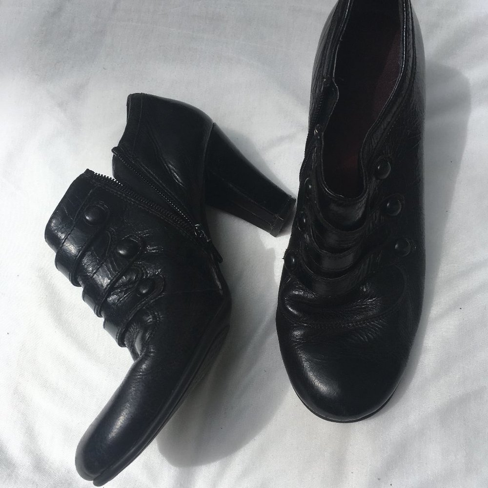 Aerosoles Booties Women's 8.5